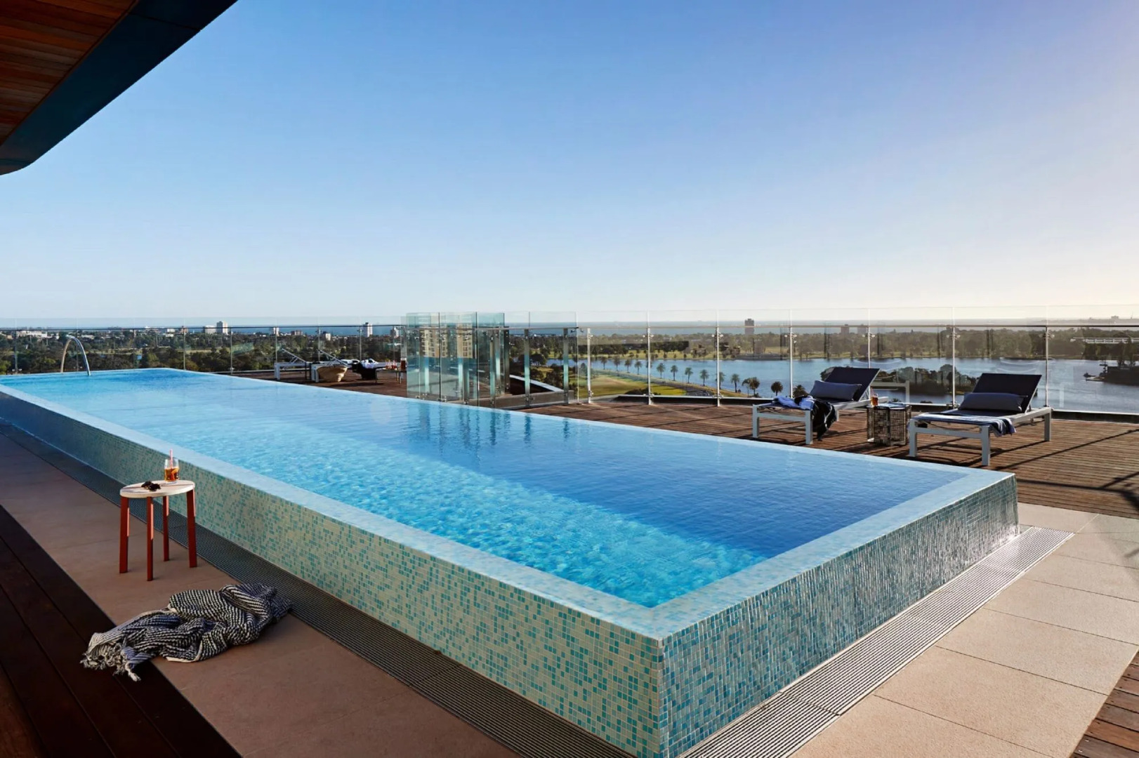 Photo - Tyrian Albert Park Lake