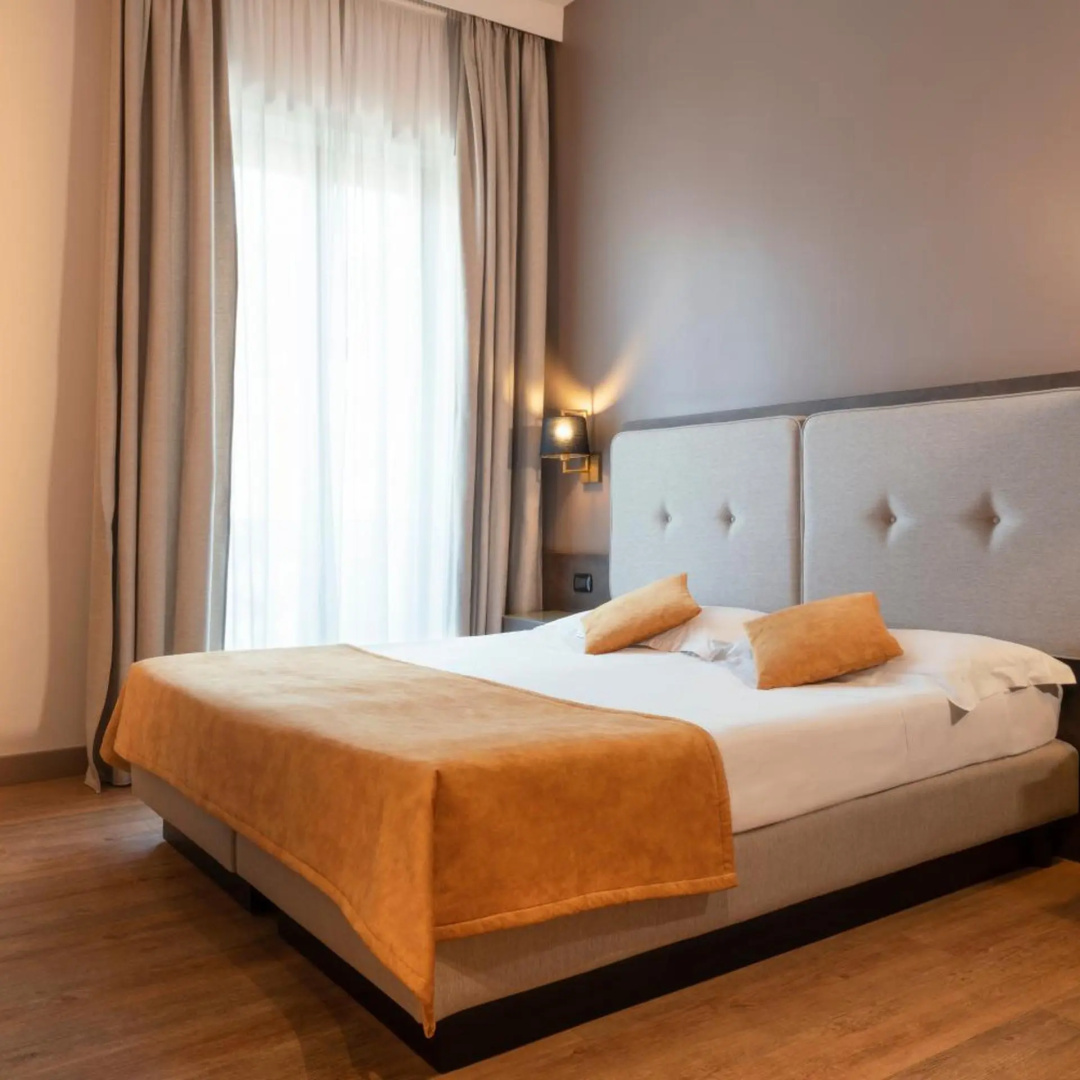 Photo - Mokinba Hotels King