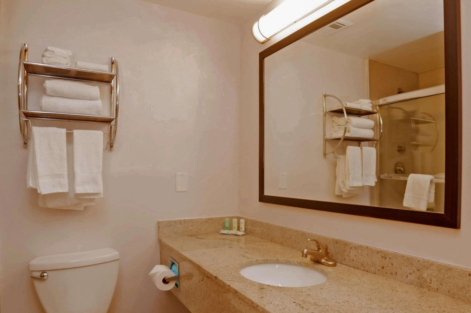 Photo - Quality Hotel
