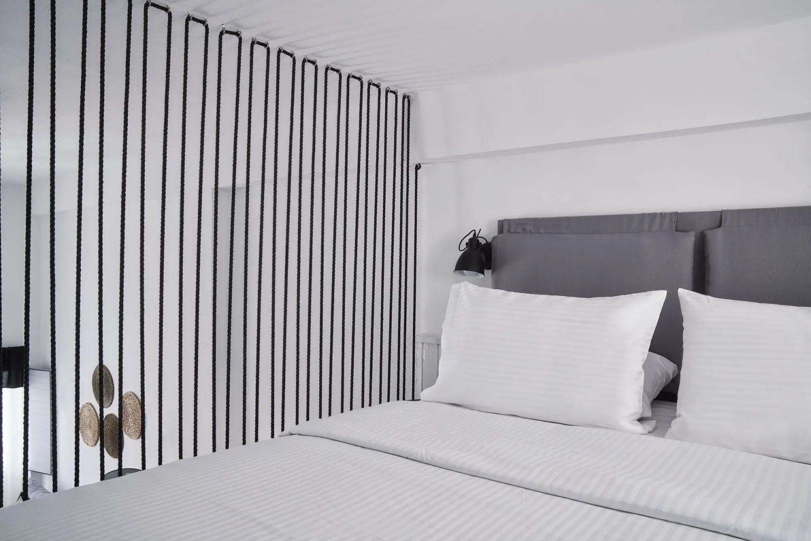 Photo - Mr and Mrs White Oia - Santorini