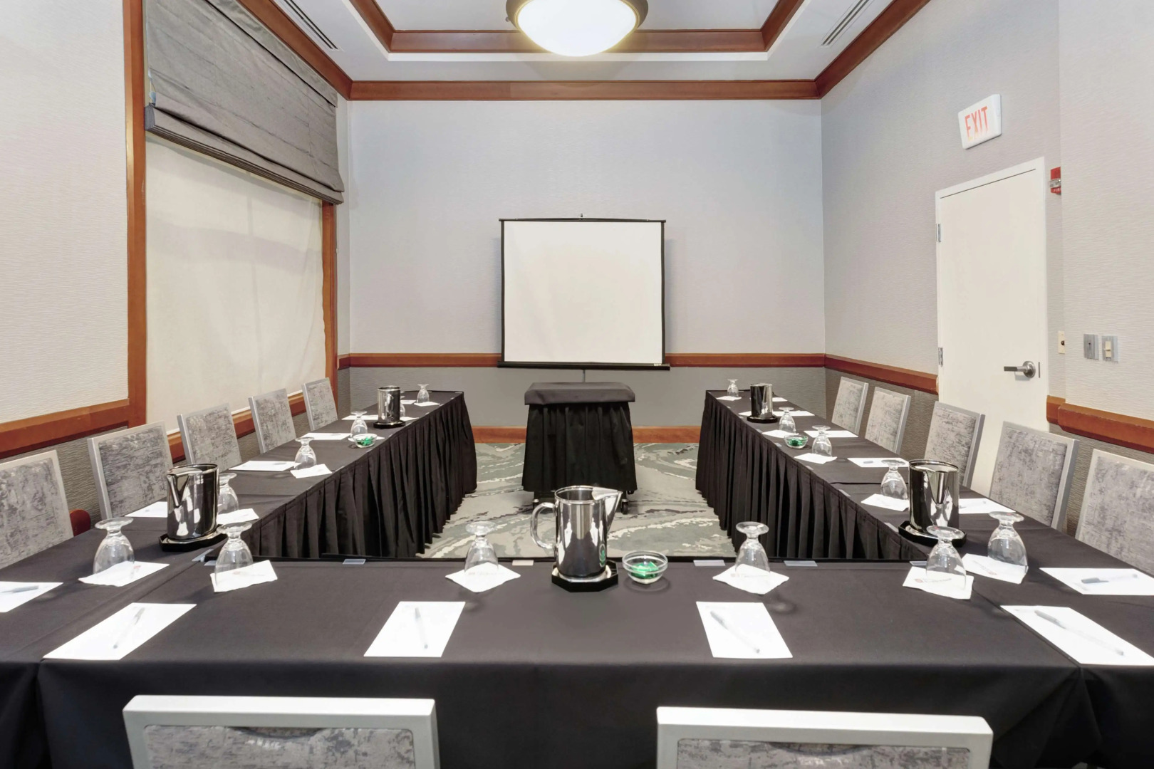 Photo - Hilton Garden Inn Evanston