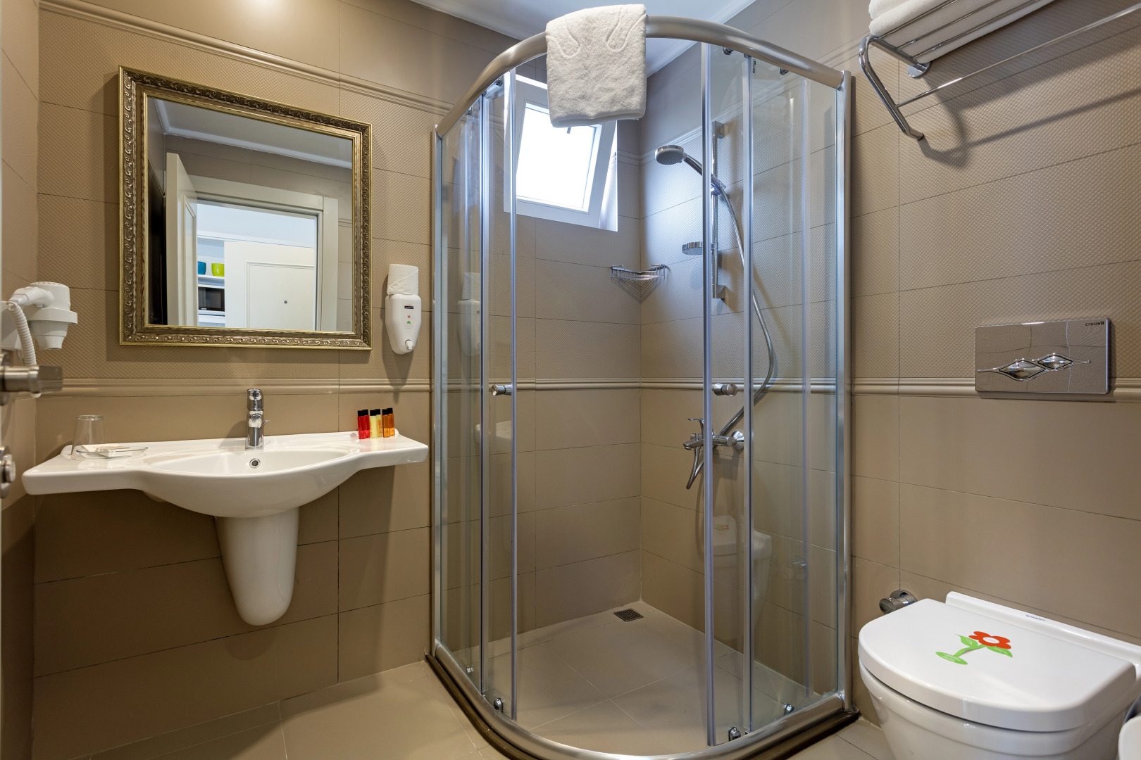 Foto - The Room Hotel & Apartments