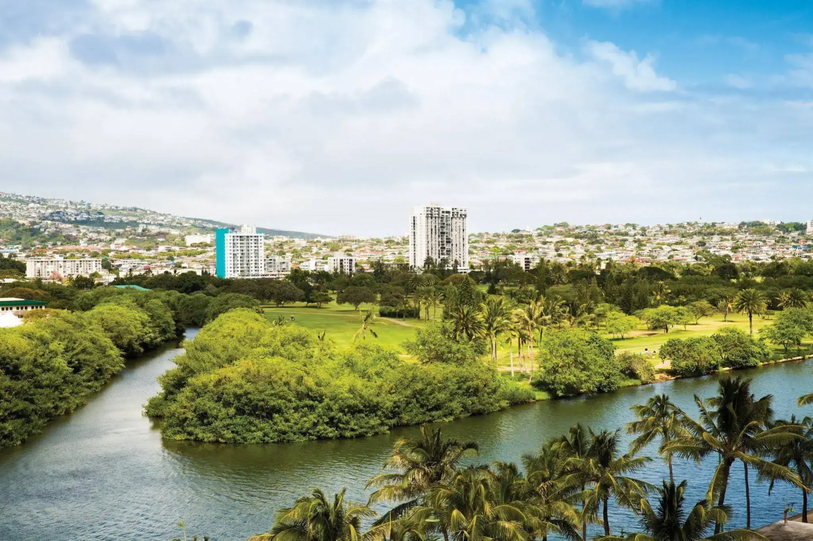 Photo - Coconut Waikiki Hotel