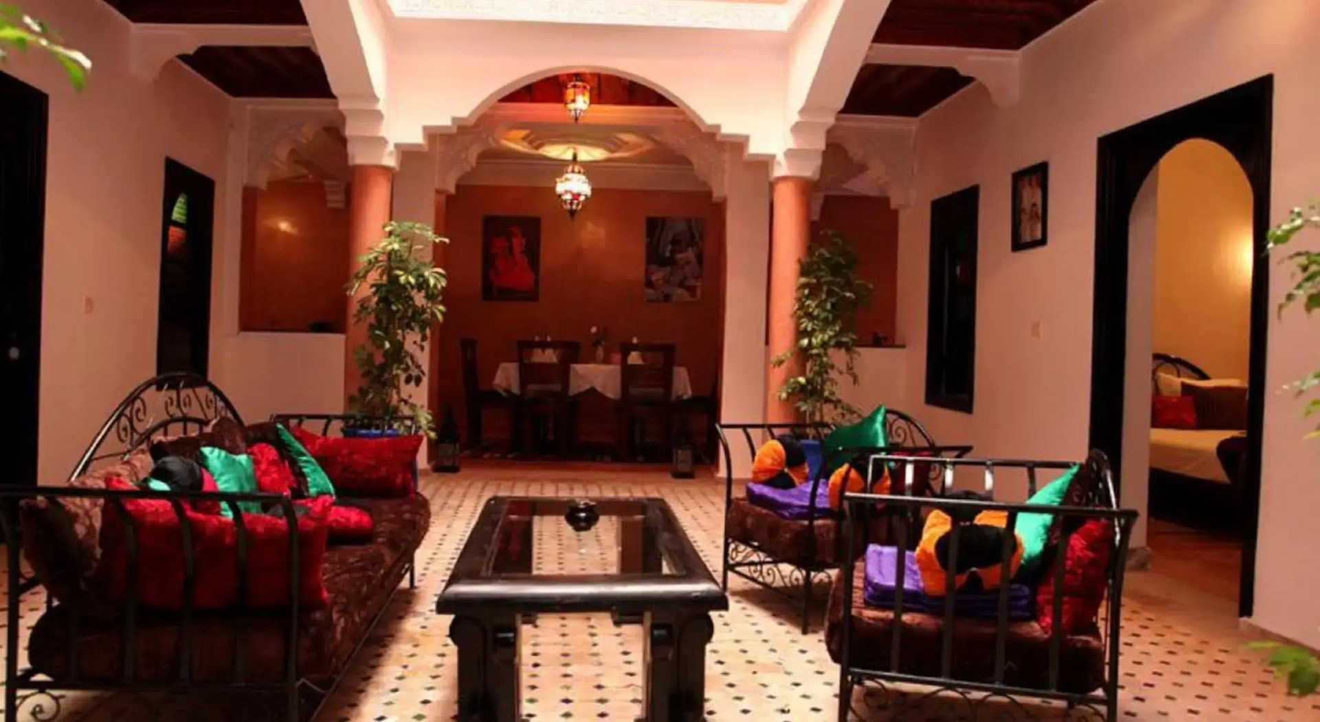 Foto - Riad Mounir
