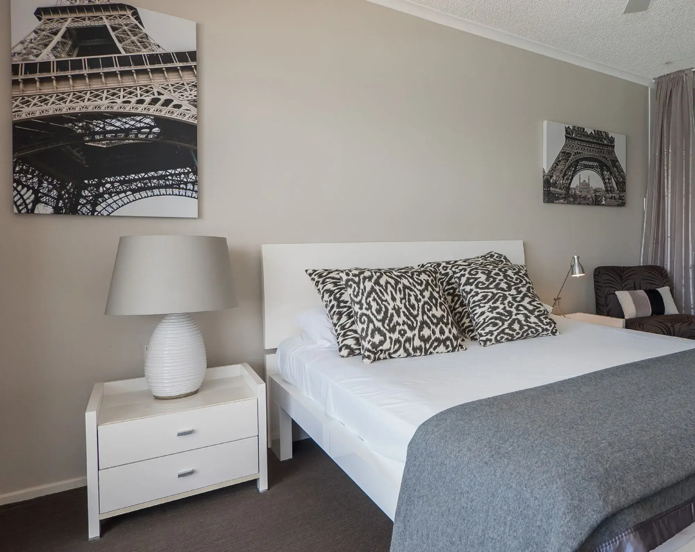 Foto - Pacific Plaza Apartments