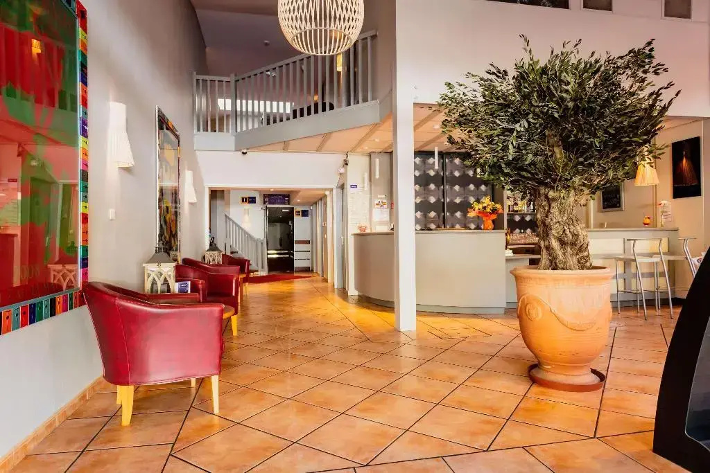 Foto - Brit Hotel Confort Nîmes Ouest - A9 sortie 25