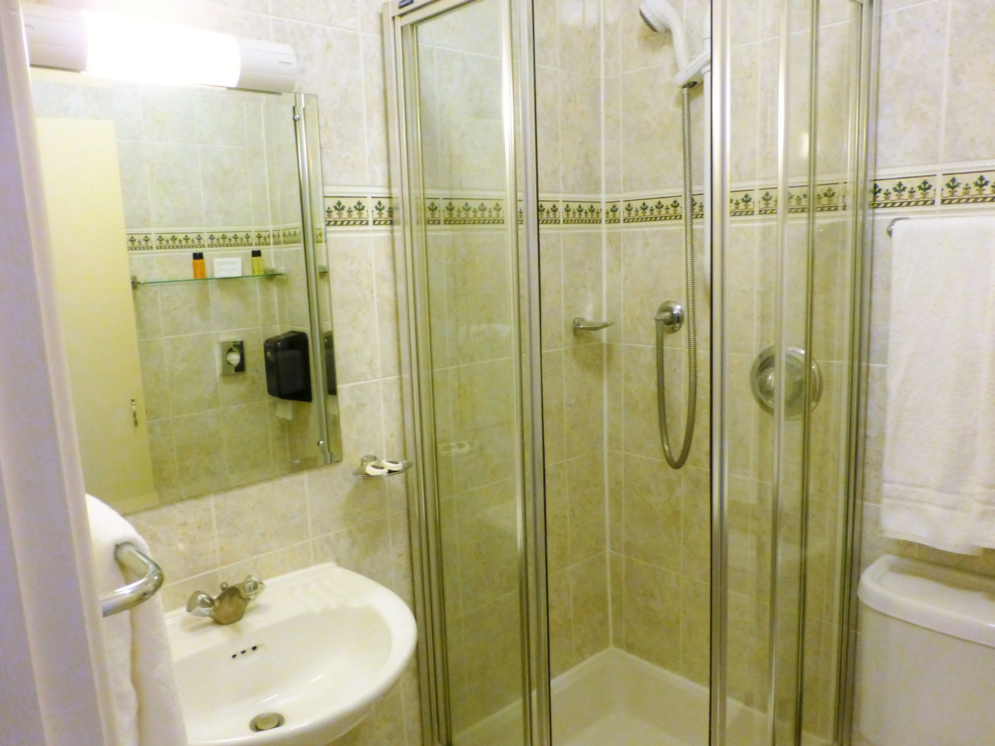 Photo - The Norfolk Lodge Hotel