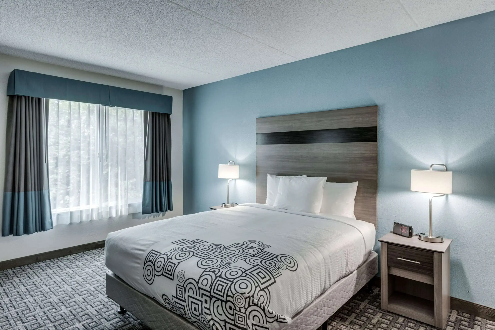 Foto - Days Inn & Suites by Wyndham Spokane