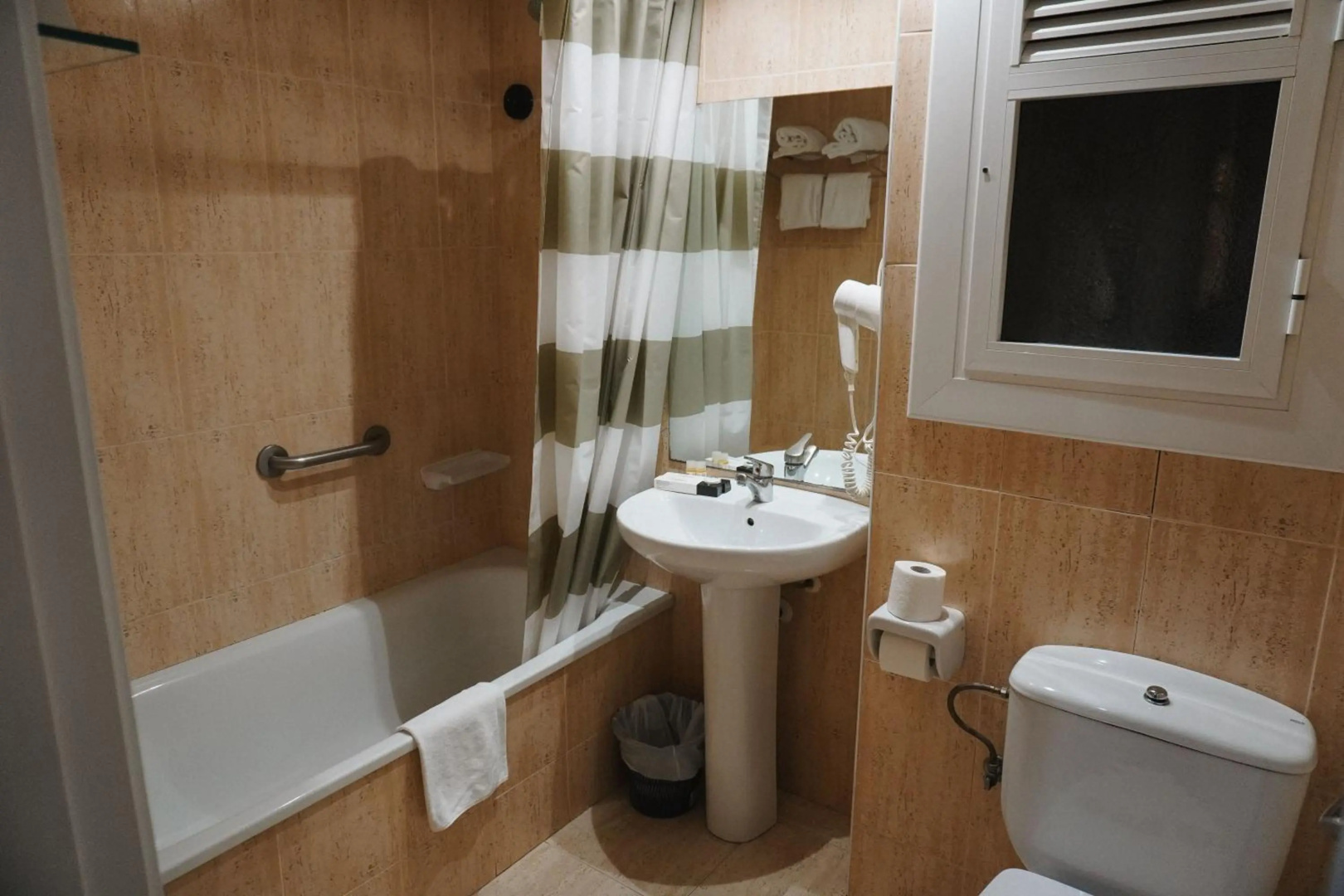 Foto - Hotel Brisamar Suites