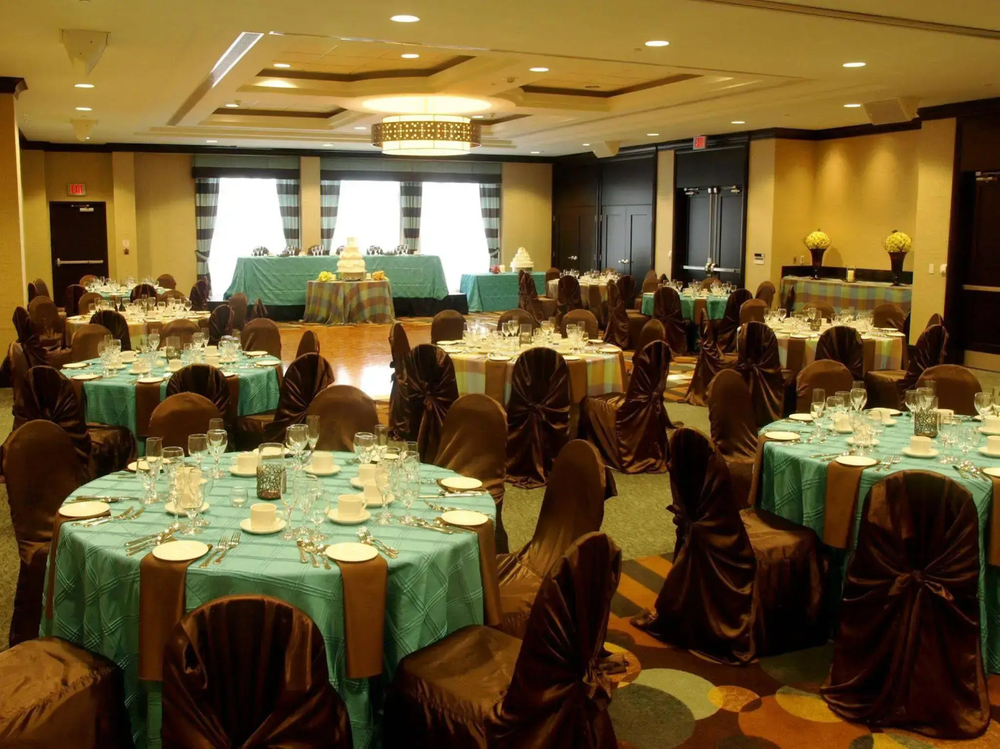 Photo - Hilton Garden Inn Toronto Airport West/Mississauga