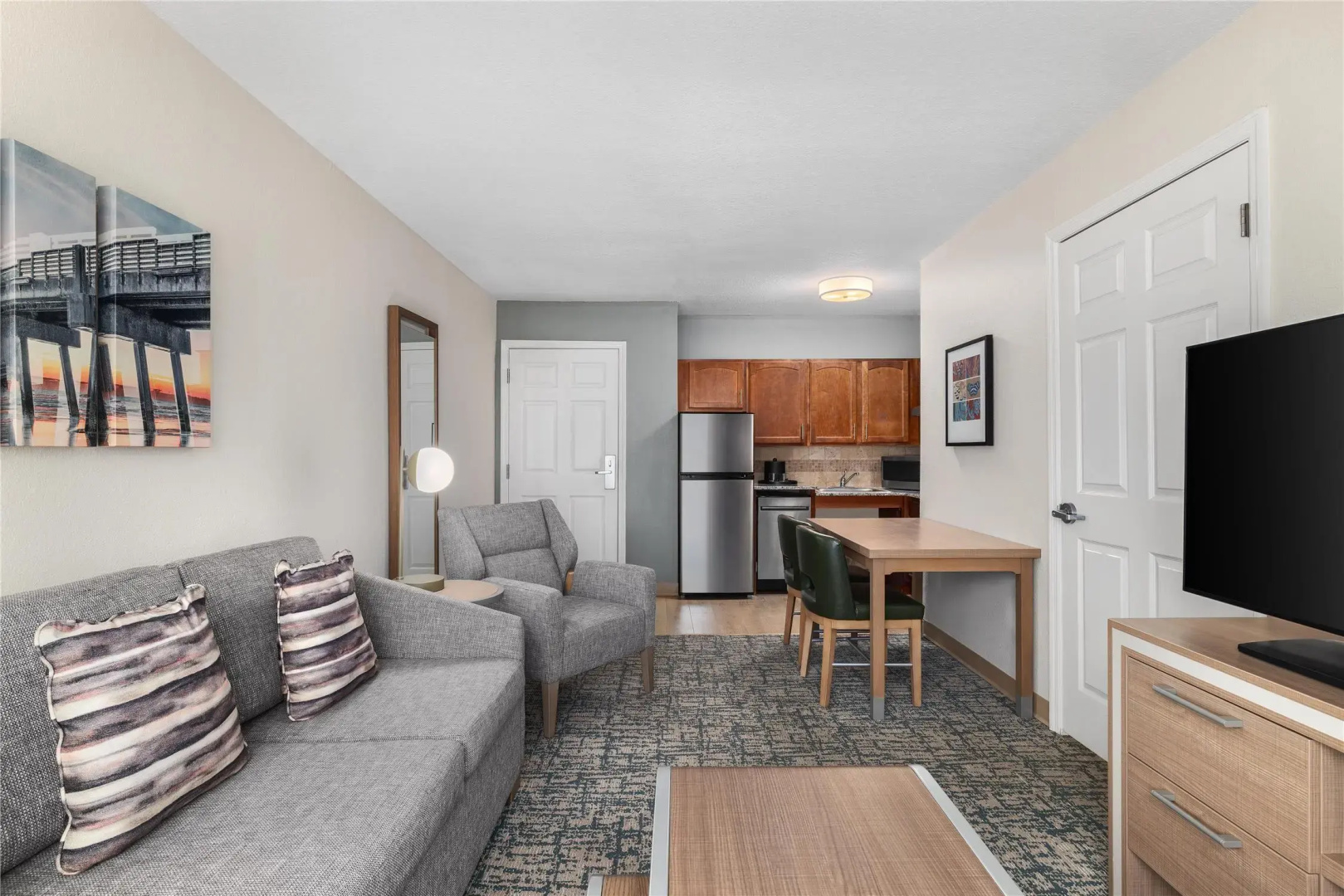 Photo - Homewood Suites Jacksonville Deerwood Park