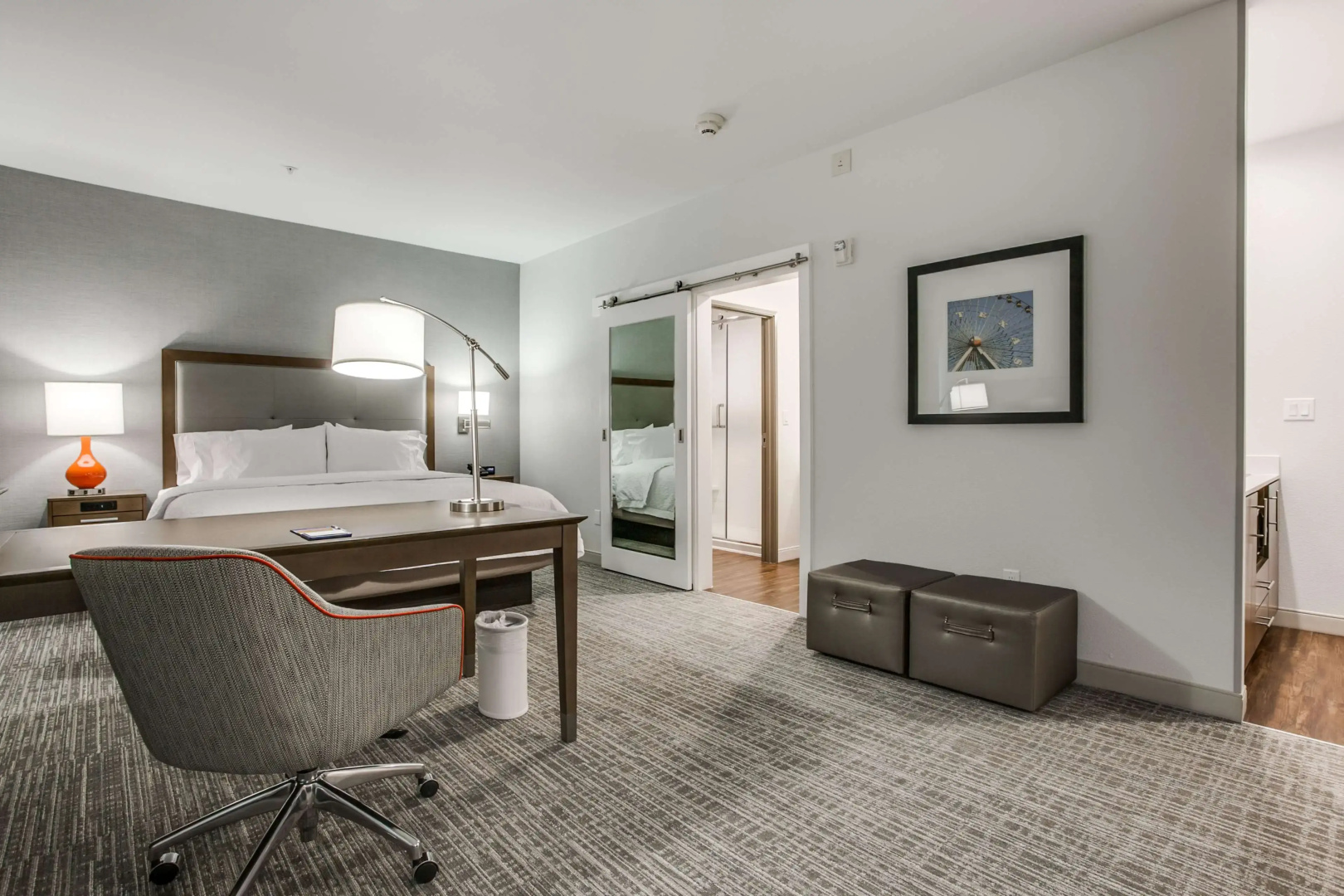 Photo - Hampton Inn & Suites Dallas-Central Expy/North Park Area