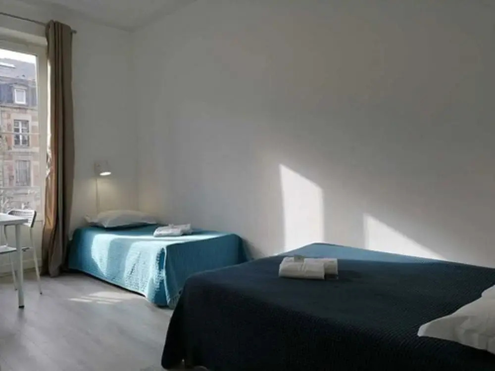 Foto - Budget Hôtel Weber - Strasbourg Centre Gare