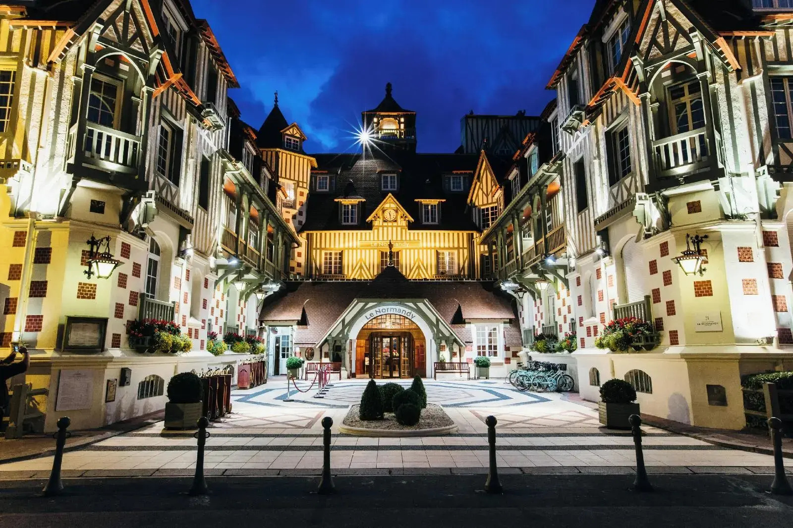 Foto - Hôtel Barrière Le Normandy