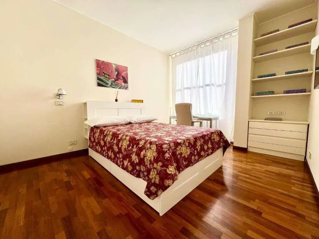 Photo - Stylish room in milano