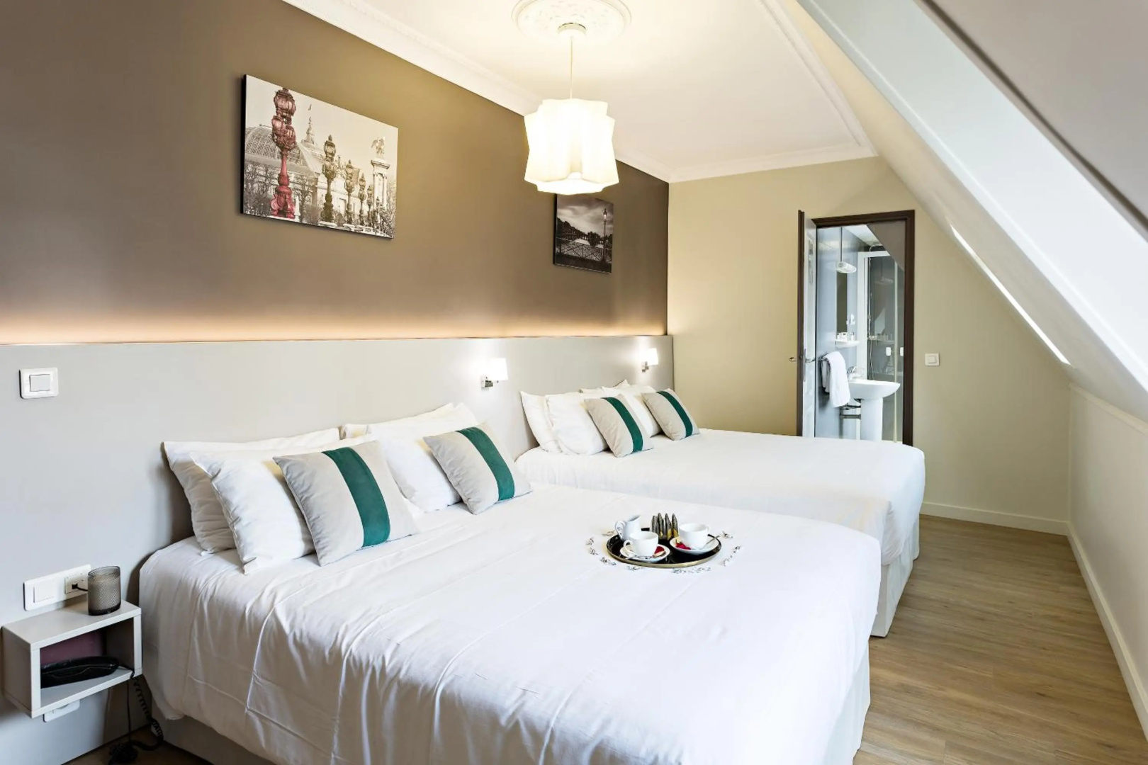 Foto - Modern Hotel