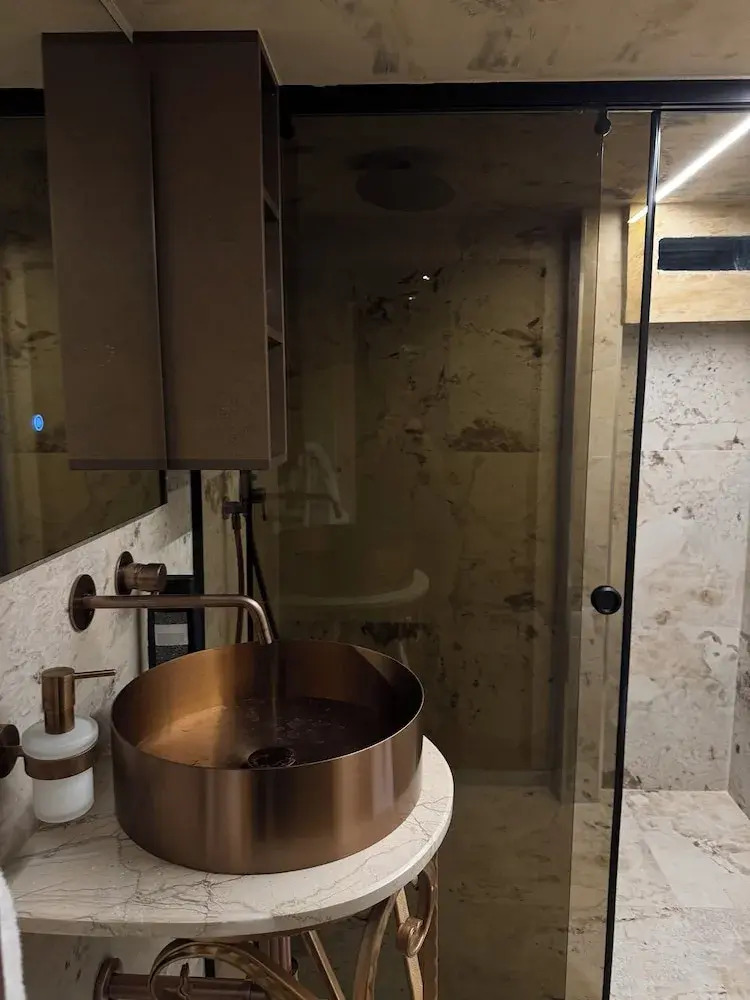 Photo - The HH Point