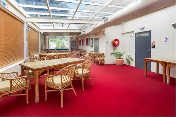 Photo - Southend Hotel