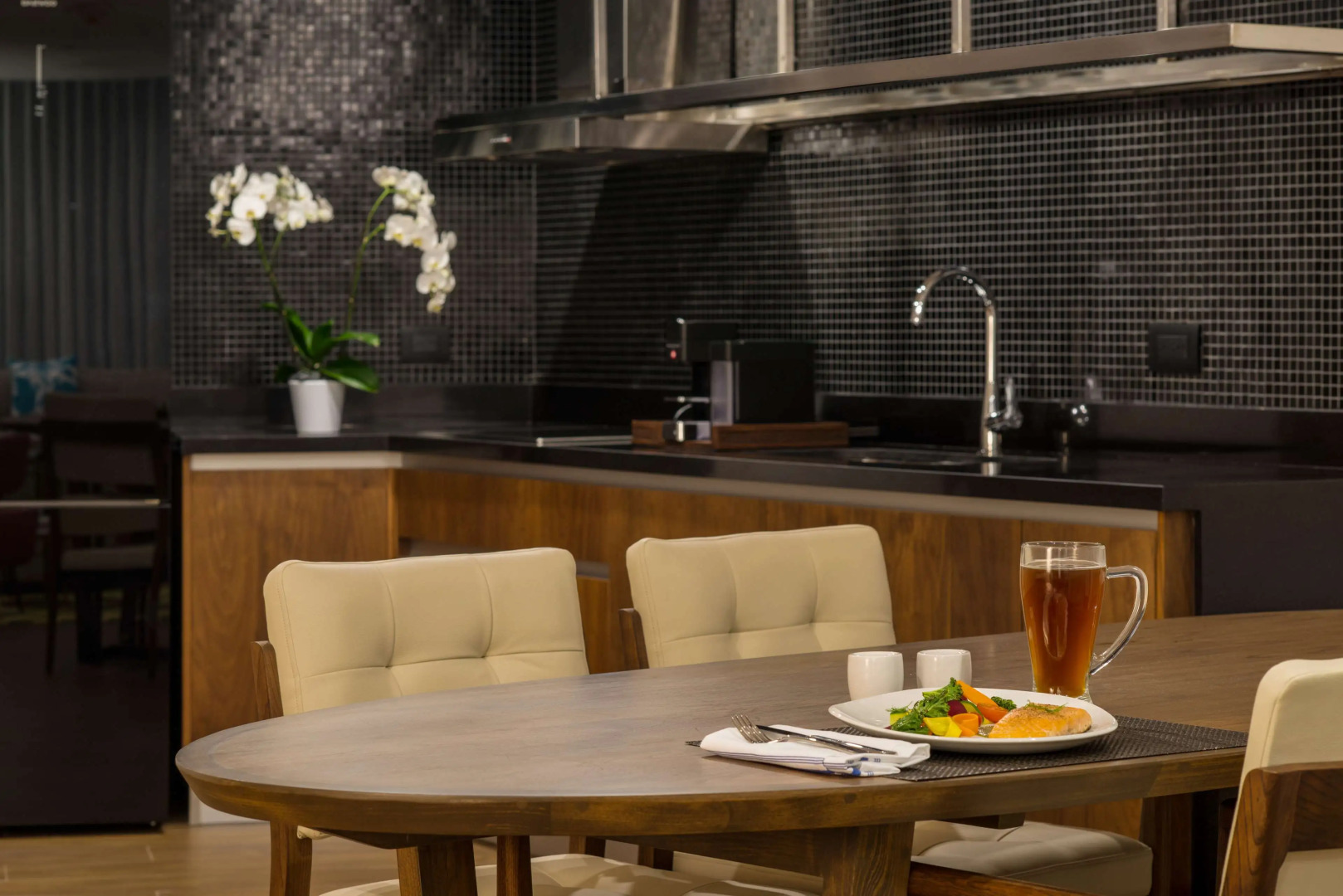 Photo - The Fives Downtown Hotel & Residences, Curio Collection by Hilton