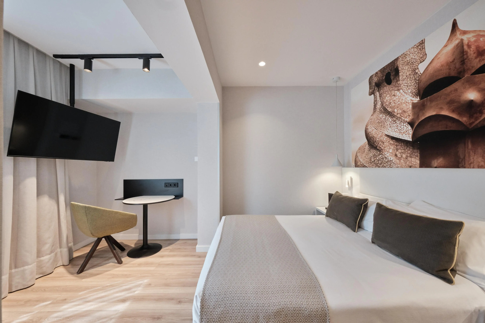 Photo - Catalonia Gracia