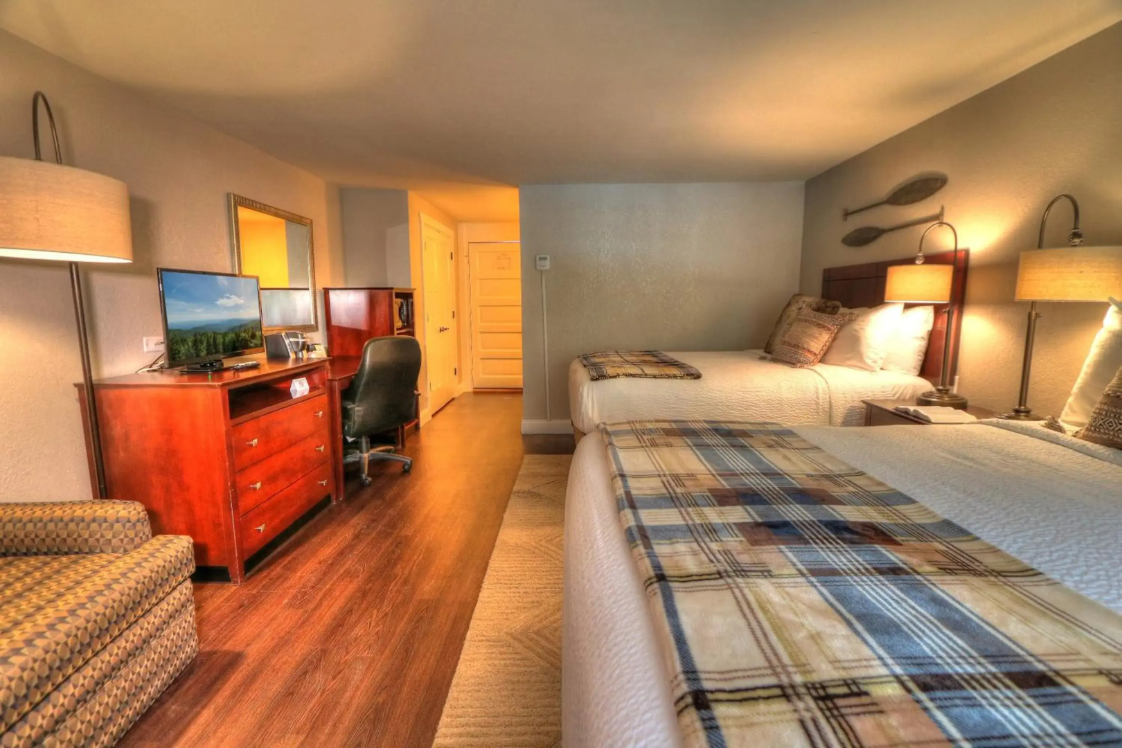 Photo - River Edge Inn