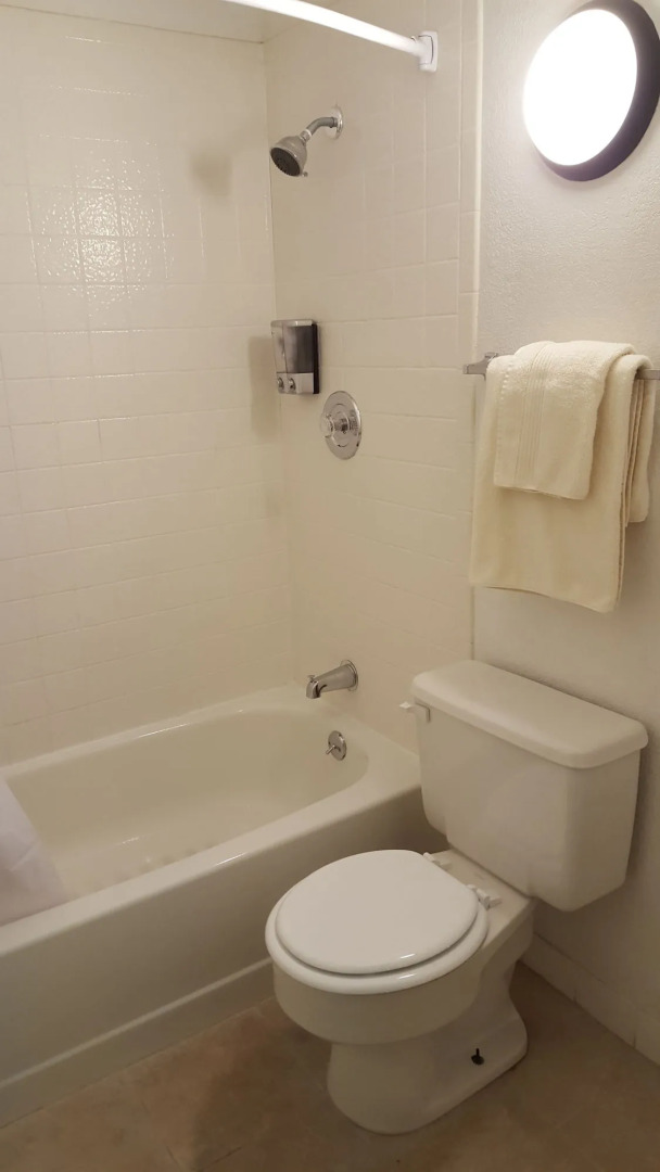 Foto - Tricove Inn & Suites