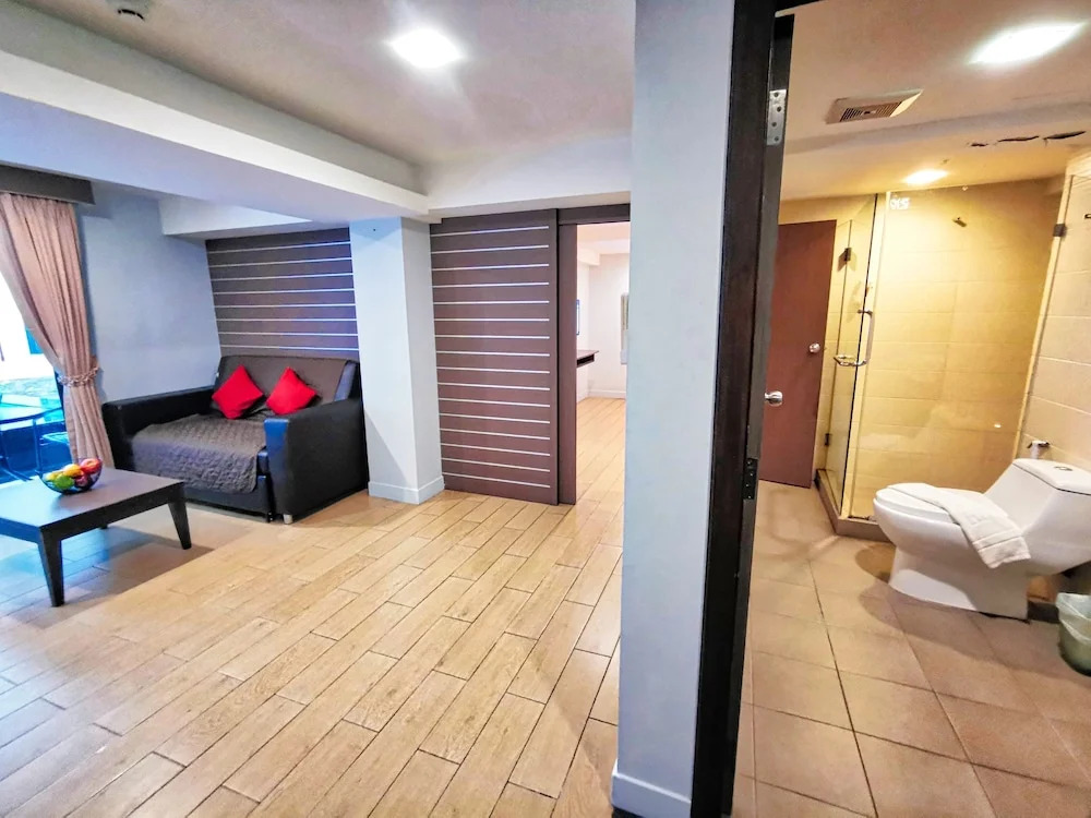 Foto - Scandia Beach Hotel - Soi 7 Best Location - 200m to Beach next to Food Market