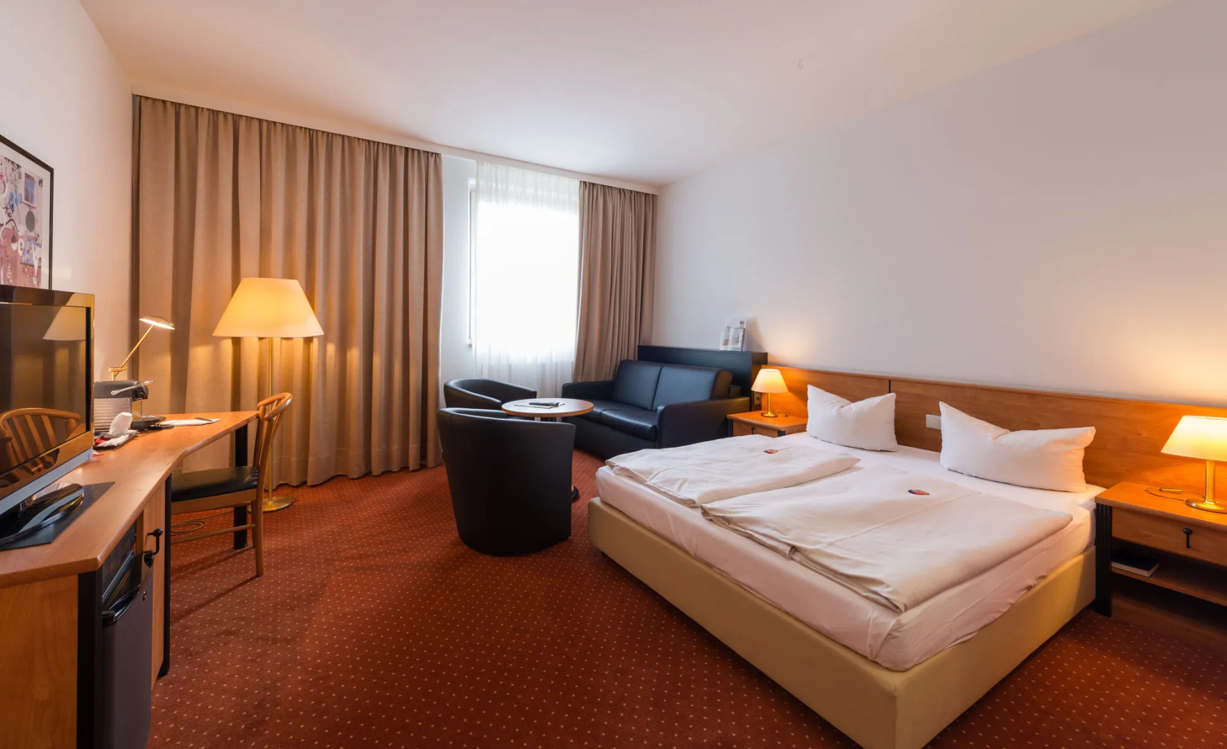 Foto - NOVINA HOTEL Südwestpark Nürnberg