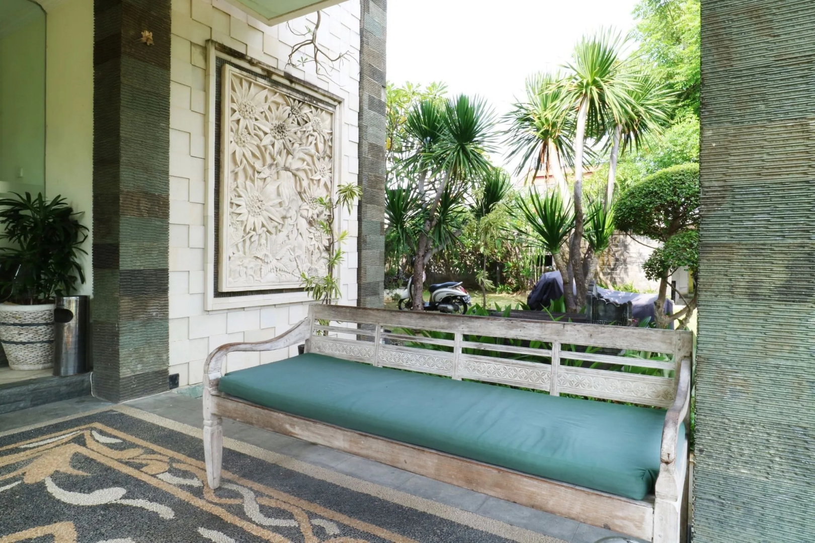 Photo - Teges Inn Kuta