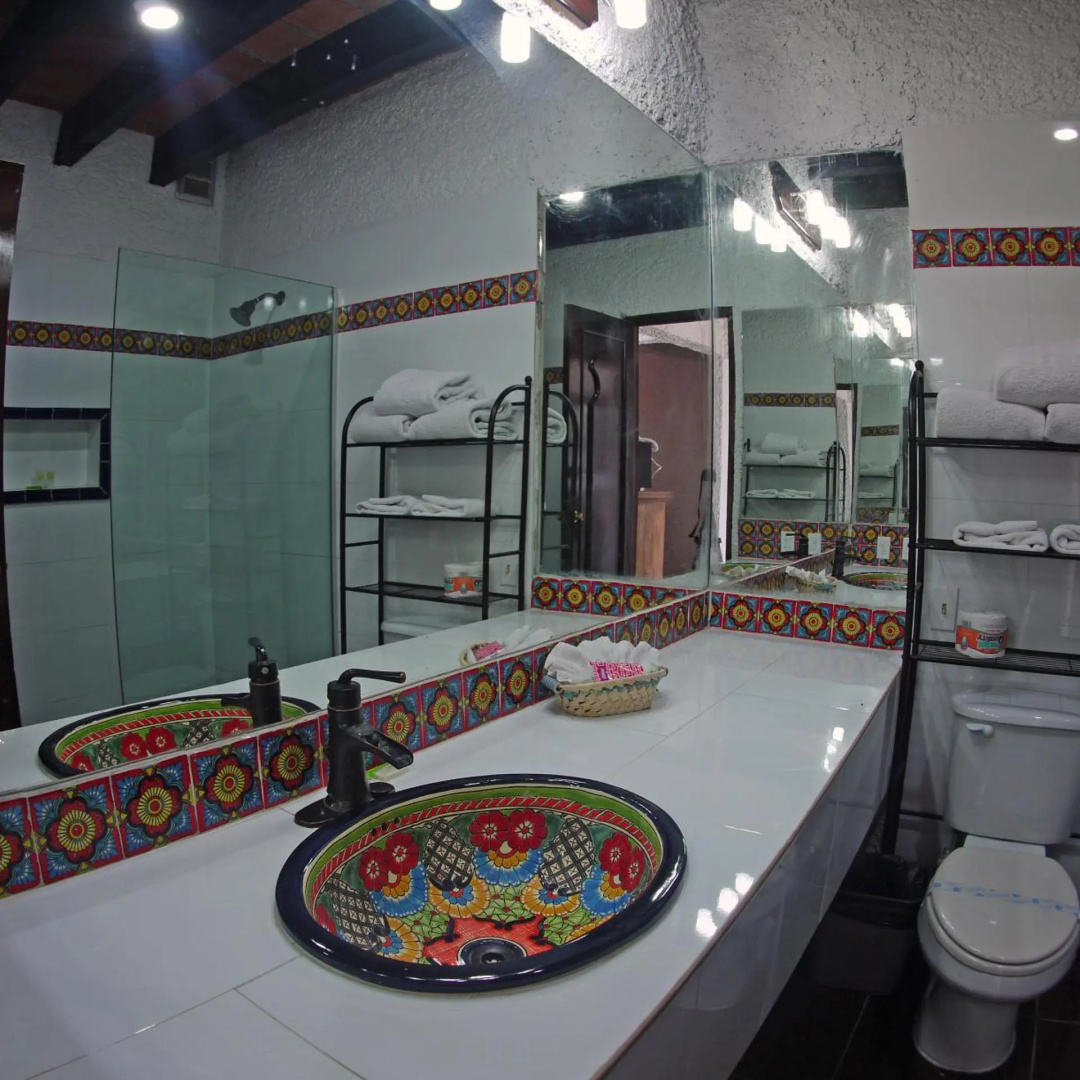 Photo - Las Rocas Resort And Spa