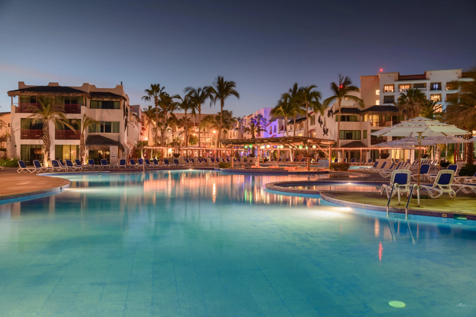 Photo - Grand Decameron Los Cabos, A Trademark All Inclusive Resort