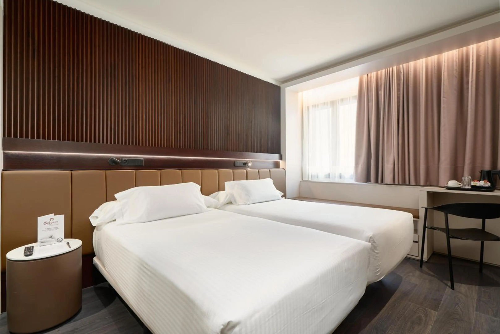Photo - Becquer Hotel, Historic City Center