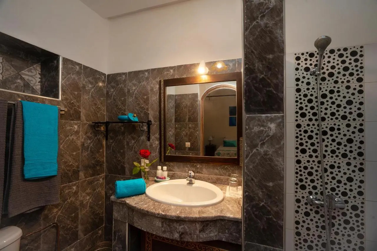 Foto - Riad De La Semaine