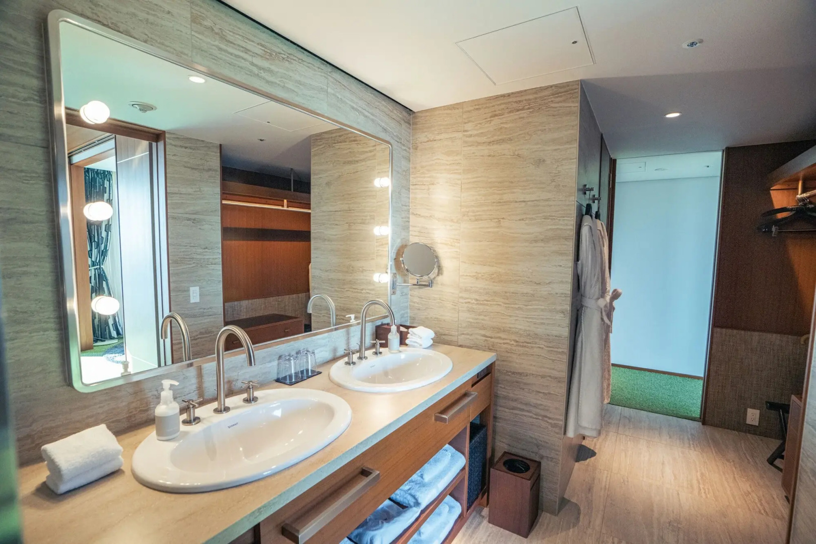 Photo - The Aoyama Grand Hotel