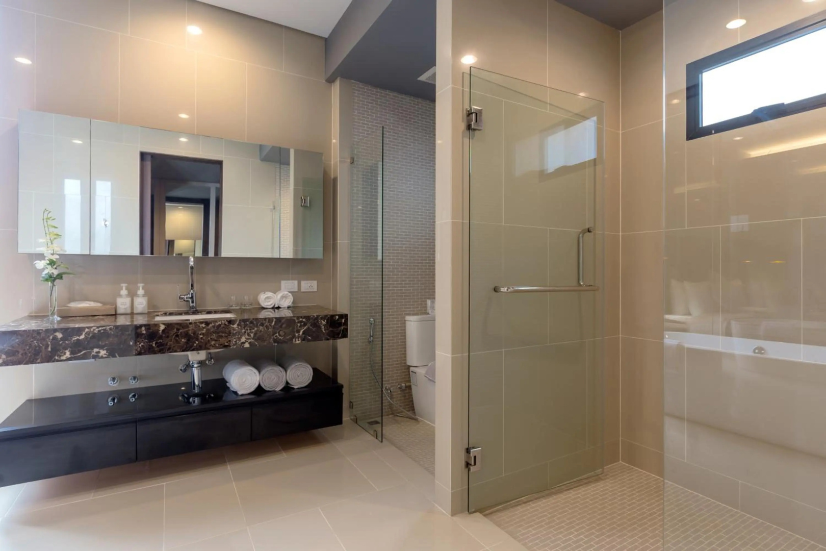 Photo - X10 Seaview Suites Panwa Beach
