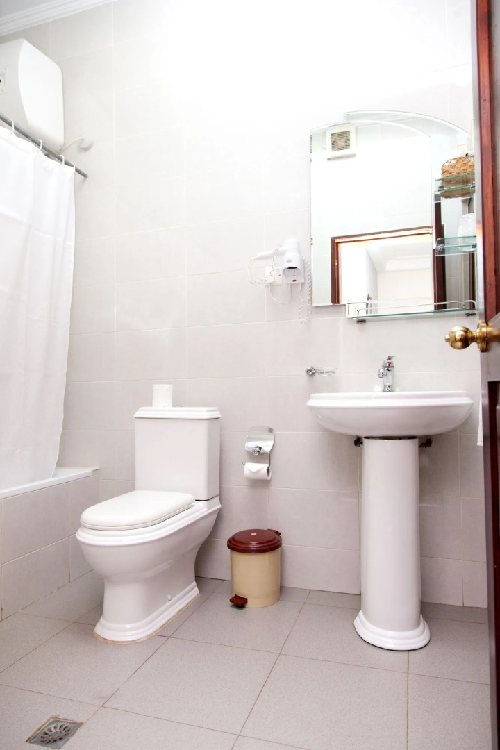 Foto - Mahogany Lodge, Cantonments