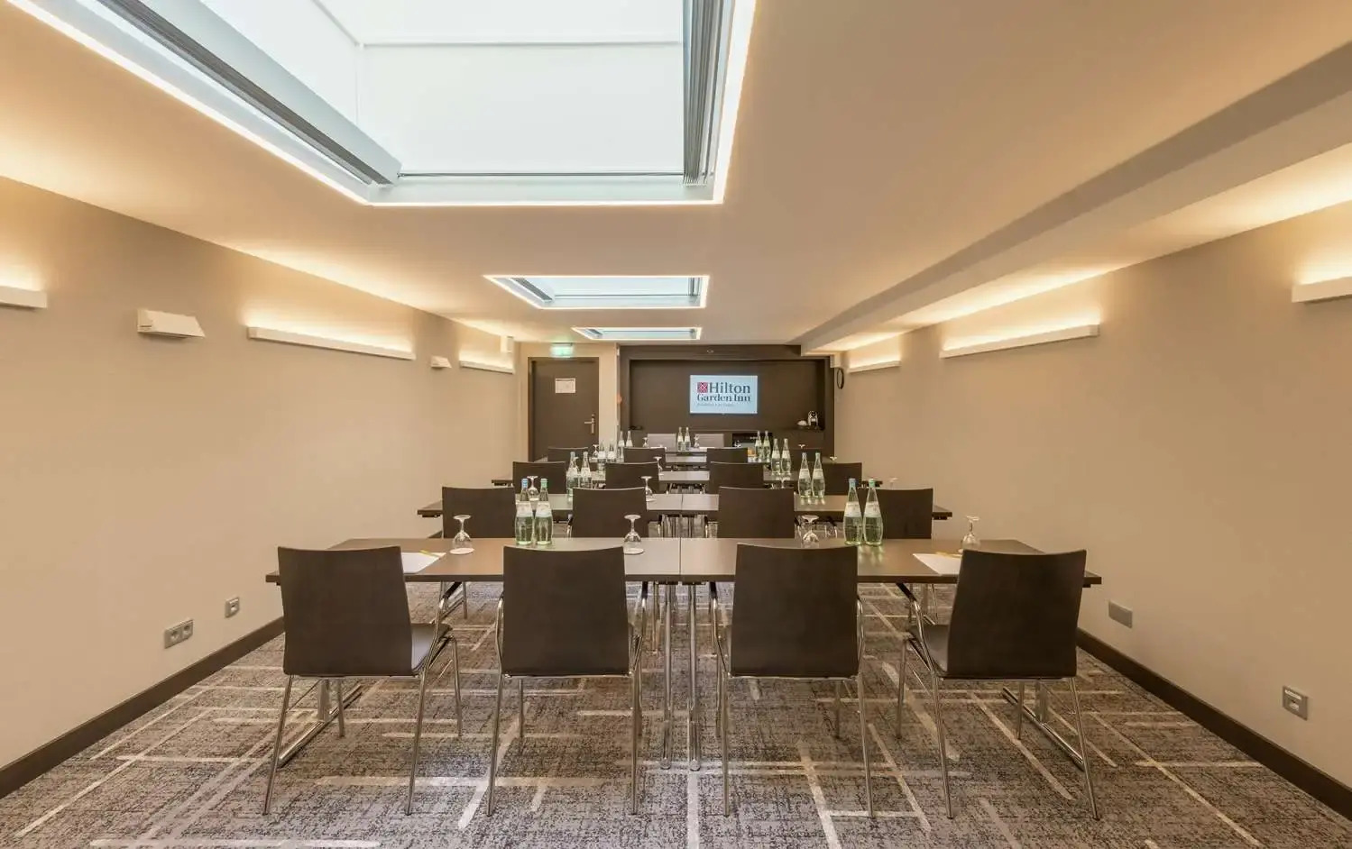 Photo - Hilton Garden Inn Frankfurt City Centre