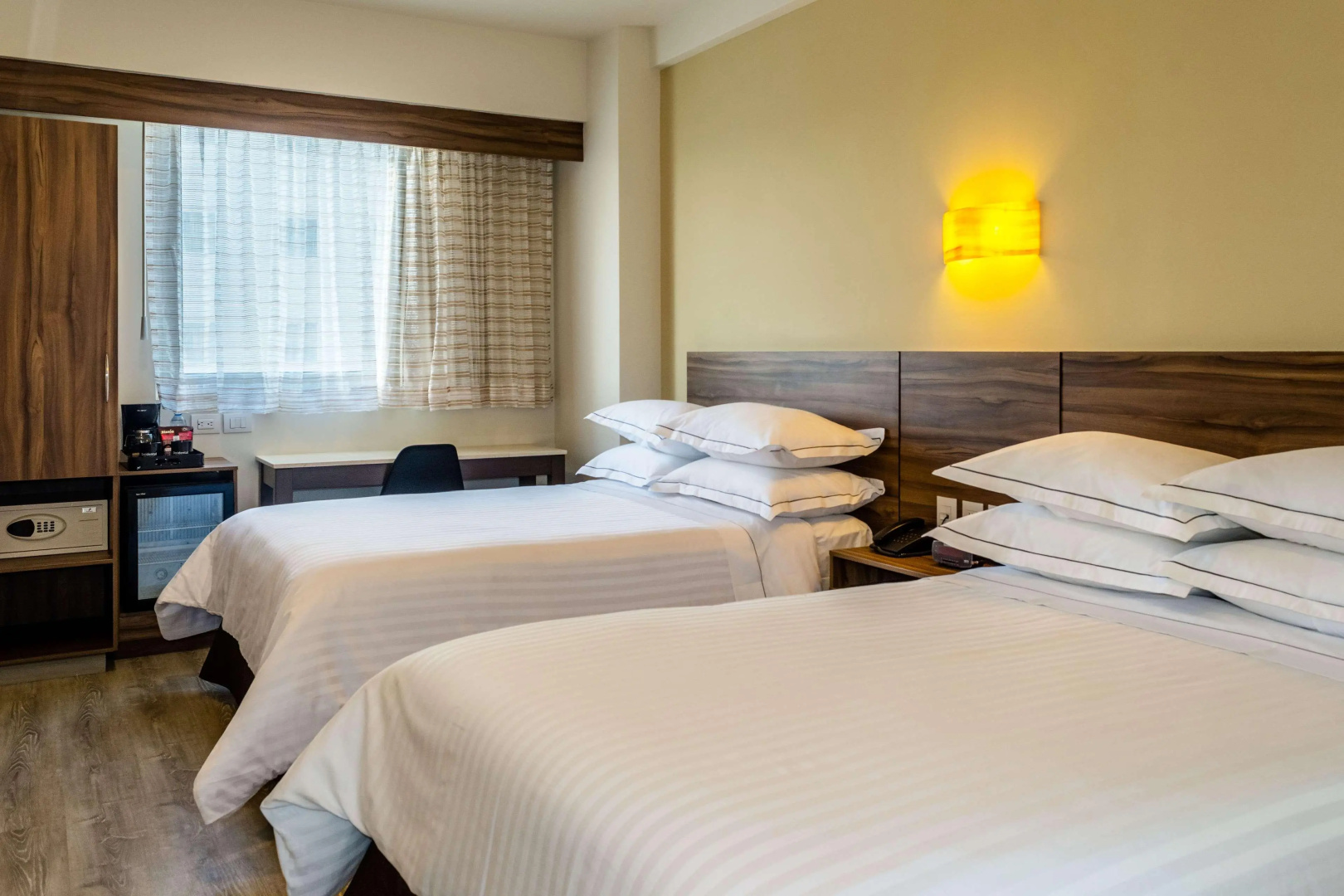 Foto - Hotel Crown Victoria