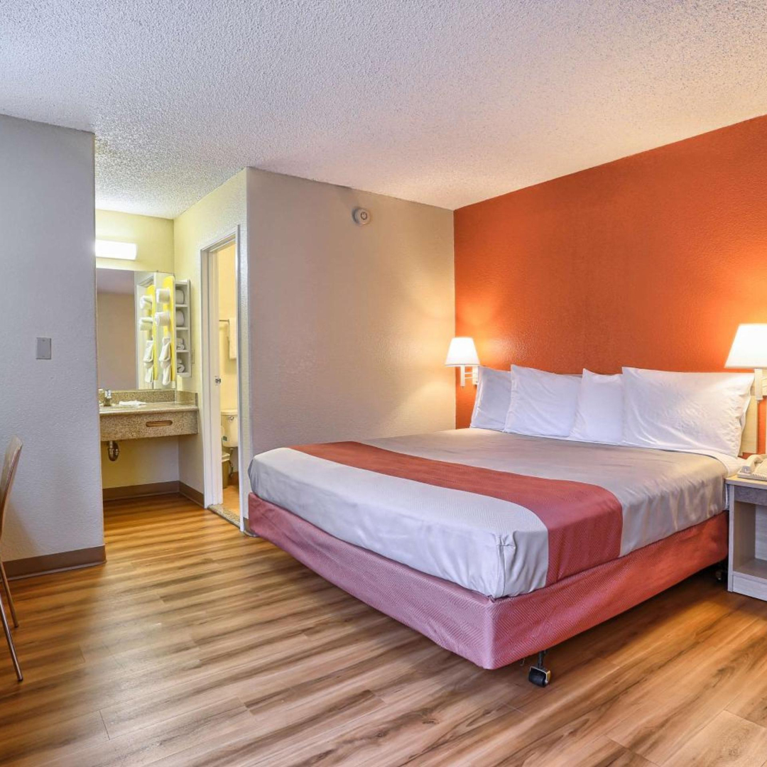 Photo - Cathedral Hill Hotel