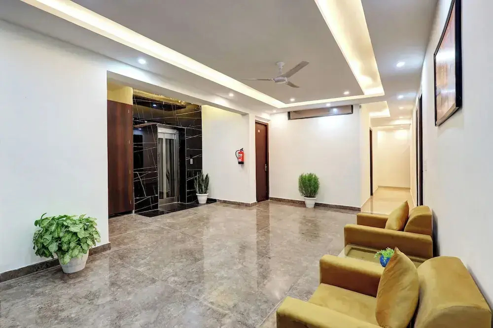 Photo - Hotel Golden Era-Near Shopprix Mall