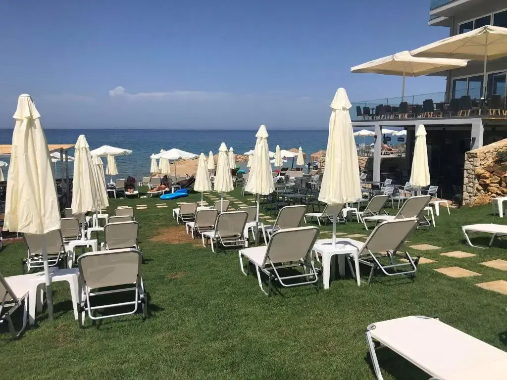 Photo - Golden Coast Resort