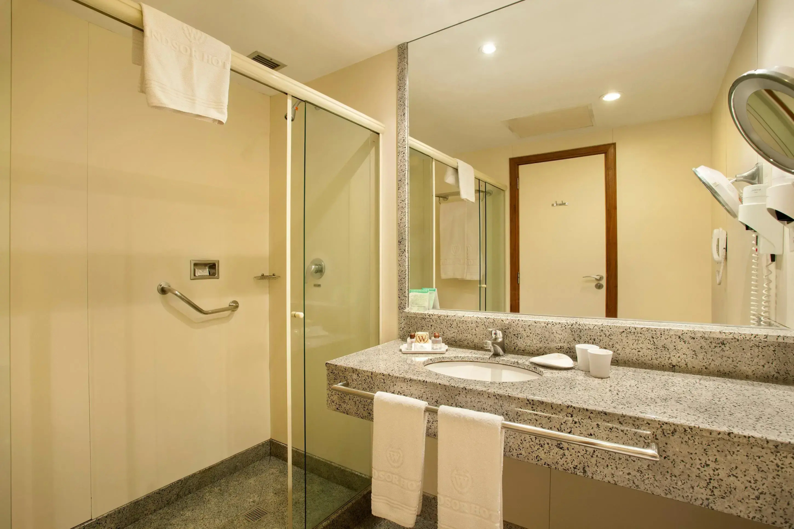 Foto - Windsor Asturias Hotel