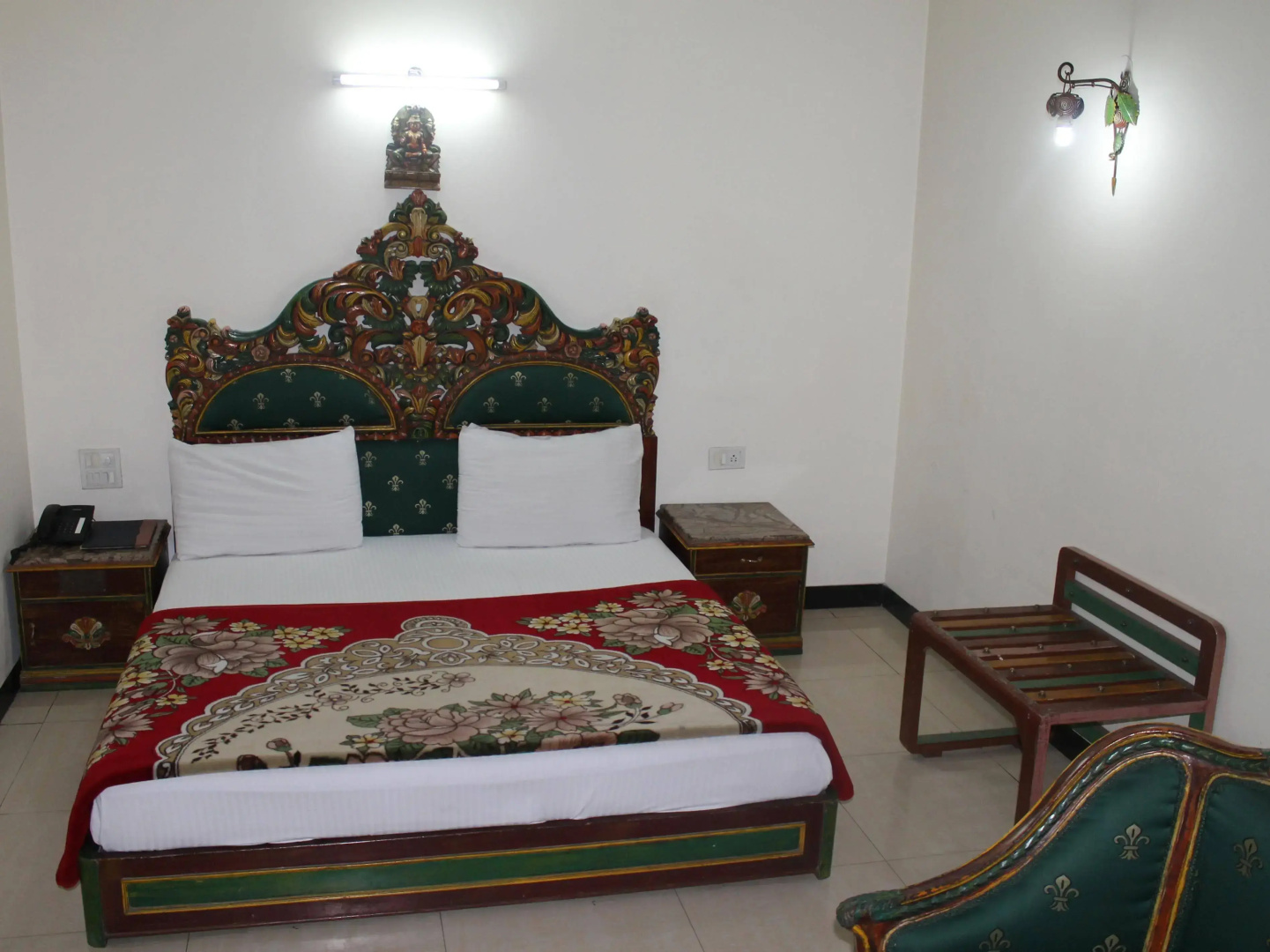 Photo - Hotel Sunstar Residency