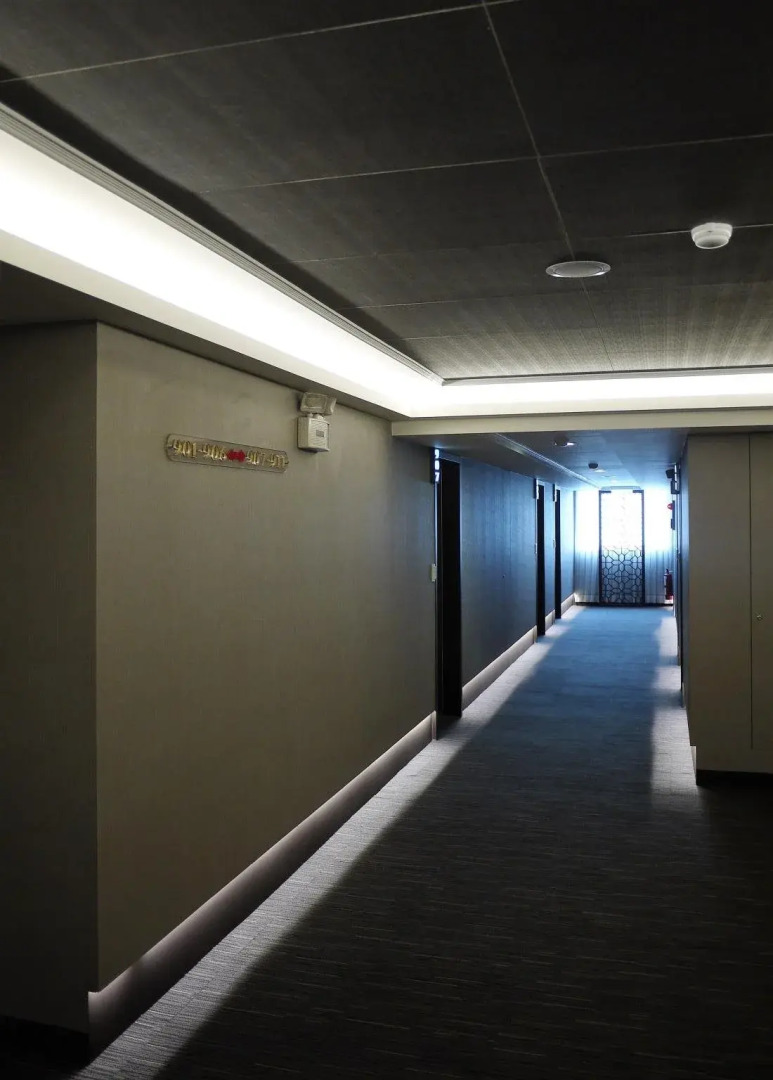 Photo - Emperor Hotel
