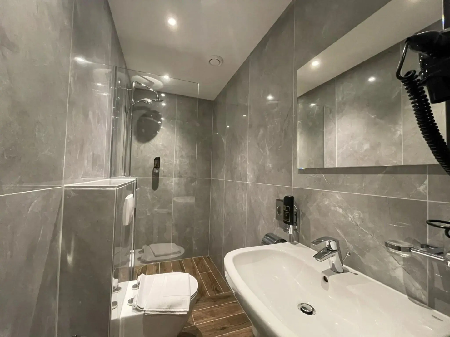 Photo - H3 Hotel Rotterdam City Center
