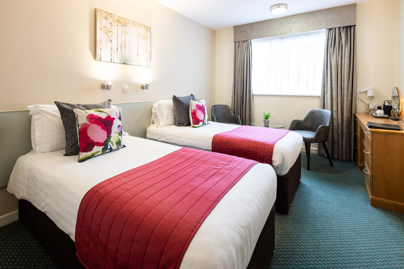 Photo - The Norfolk Lodge Hotel