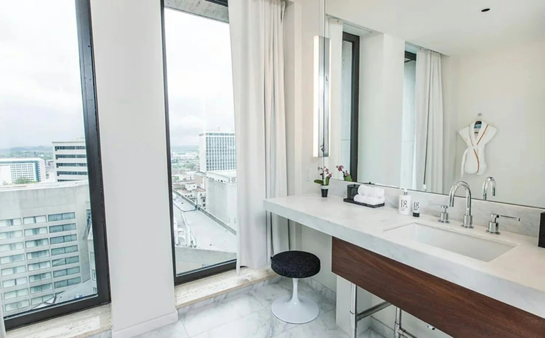 Foto - Fairlane Hotel