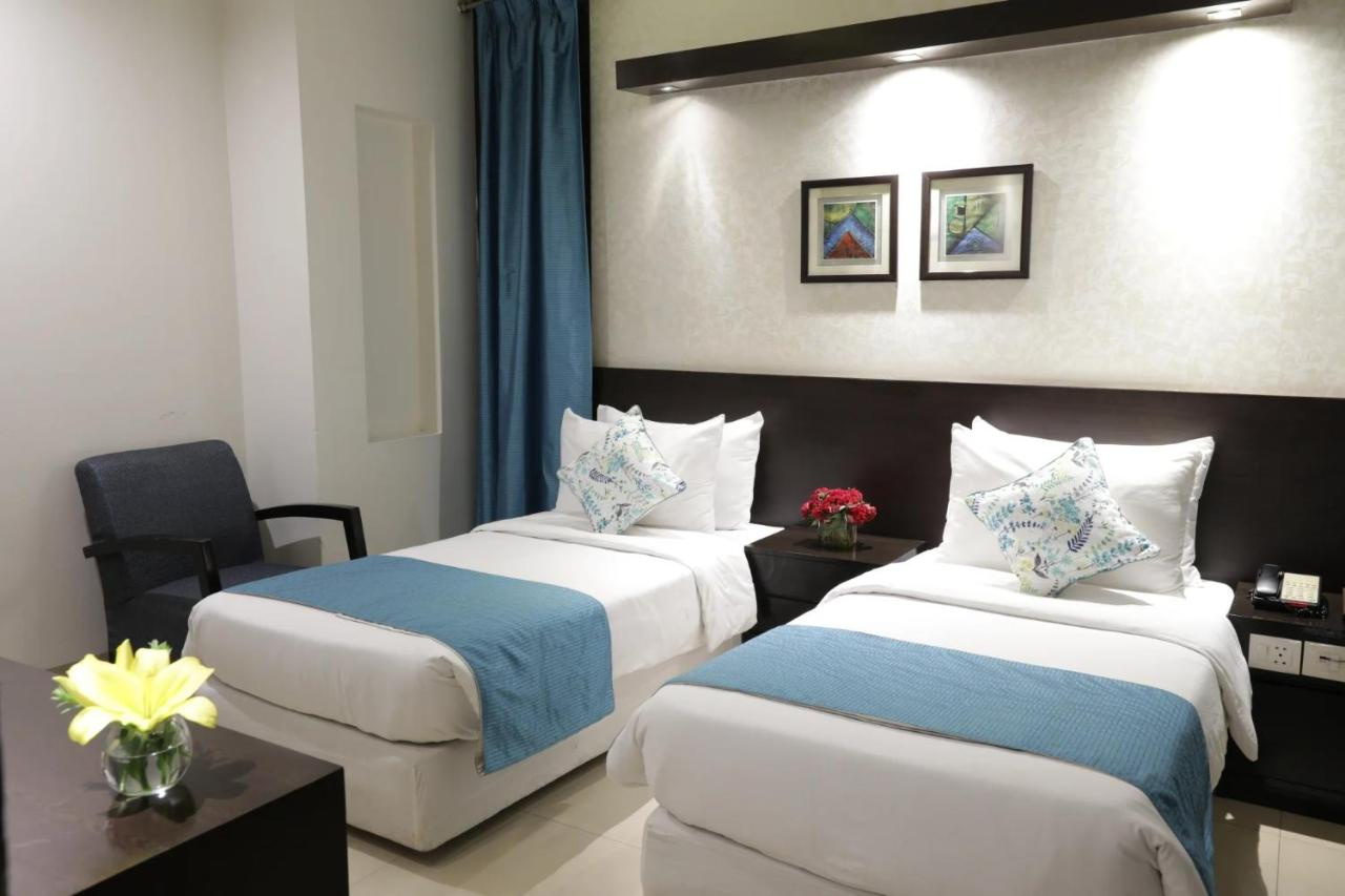 Photo - Rockland Hotel Panchsheel Enclave