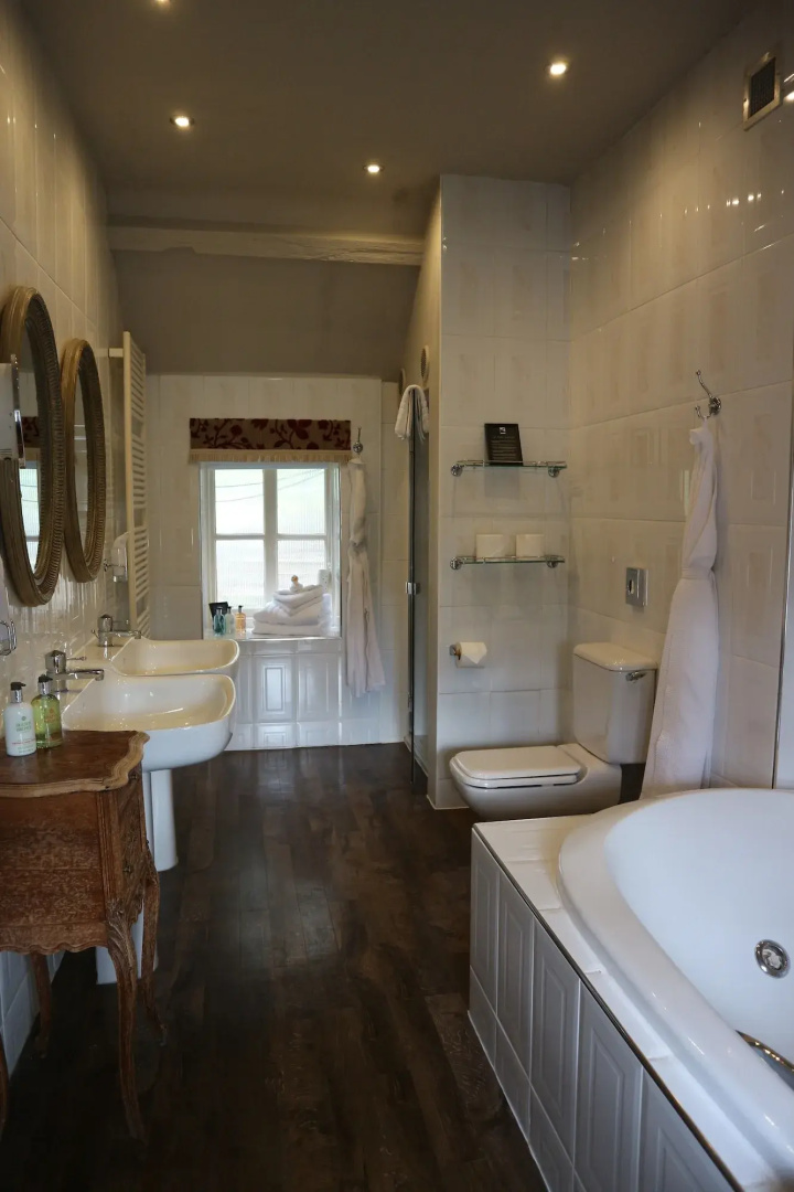 Photo - Swan Hotel