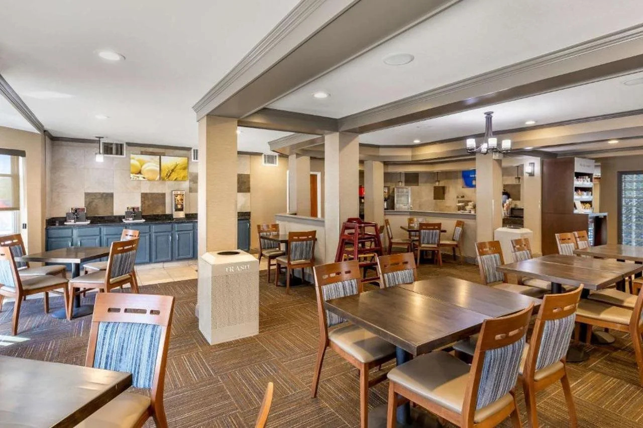 Photo - Comfort Suites Denver Tech Center